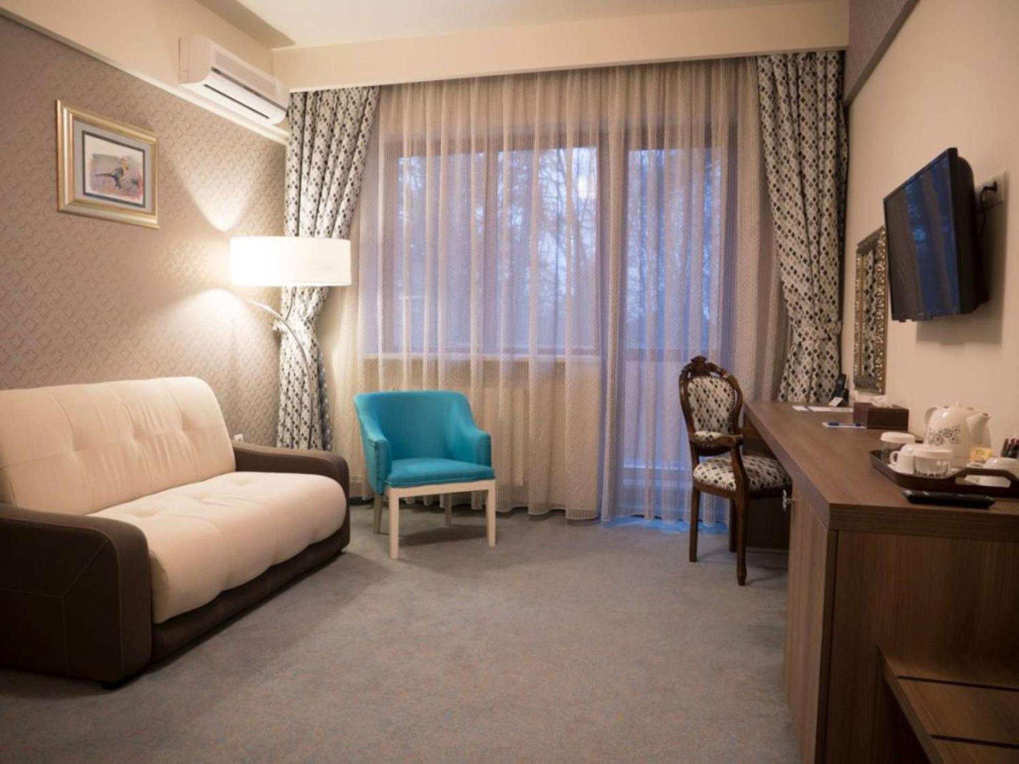 Western Silva Hotel